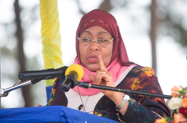 Tanzanie : Samia Suluhu prend officiellement le pouvoir, 48 heures après le décès de John Magufuli