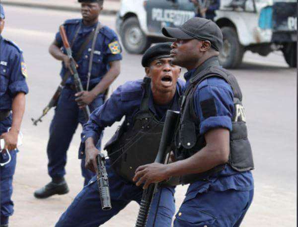 RDC : 10 numéros de téléphone mis à la disposition de la population pour dénoncer les abus de la Police