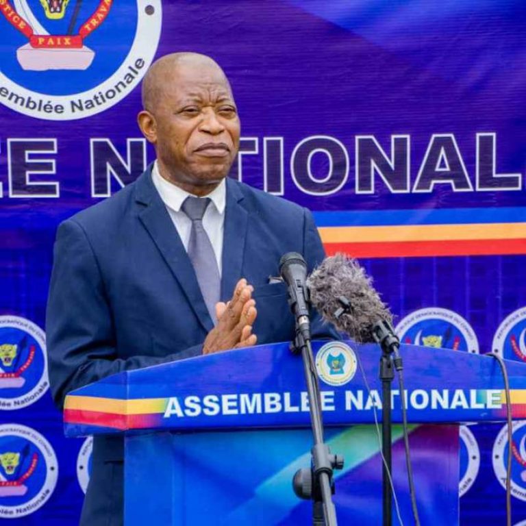 Election du 1er Vice-président de l’Assemblée nationale : “ je serai à votre service”. (André Mbata aux députés)
